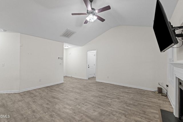 102 Lakeview Drive, Four Oaks, NC 27524