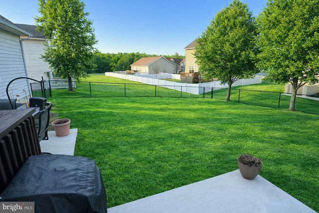 49 SHUYKILL DR, Martinsburg, WV 25403