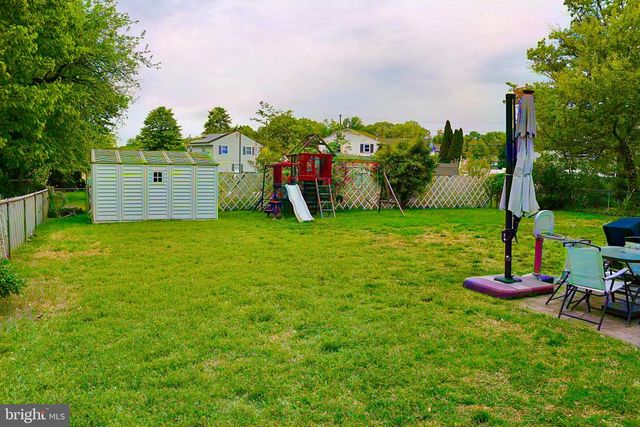 523 GREENWOOD AVE, Riverside, NJ 08075