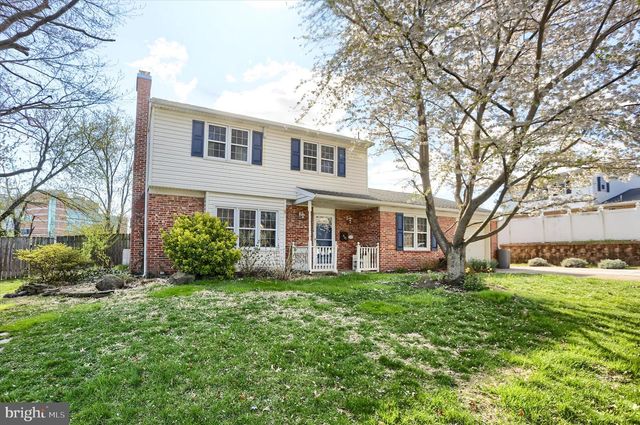 437 APPLETREE RD, Camp Hill, PA 17011