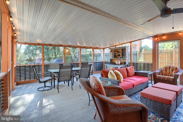 437 APPLETREE RD, Camp Hill, PA 17011