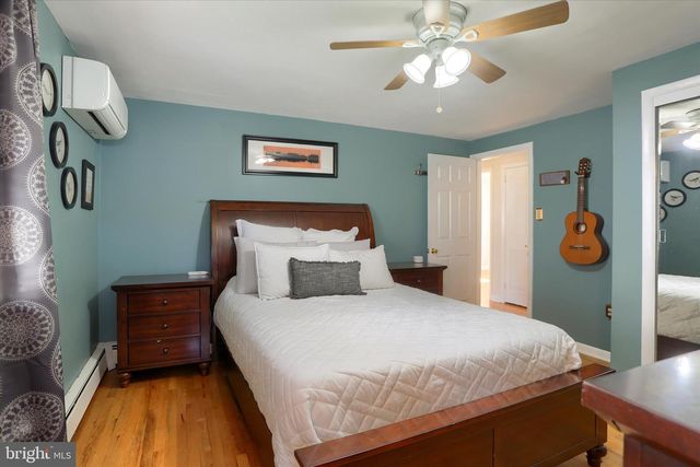 437 APPLETREE RD, Camp Hill, PA 17011