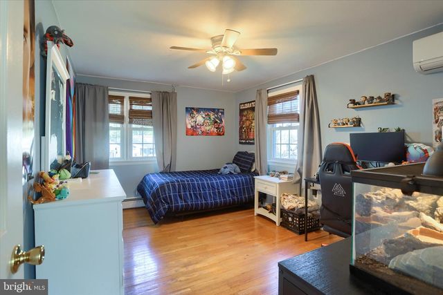 437 APPLETREE RD, Camp Hill, PA 17011