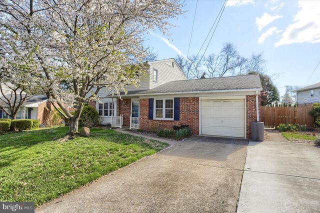 437 APPLETREE RD, Camp Hill, PA 17011