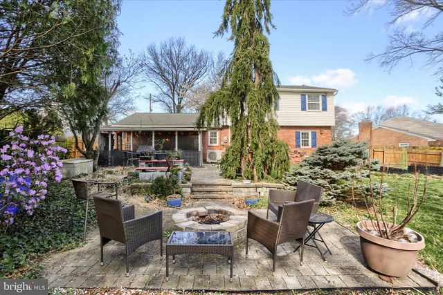 437 APPLETREE RD, Camp Hill, PA 17011