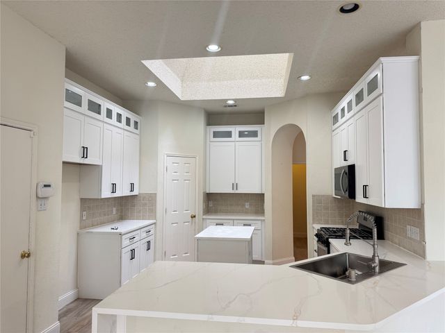 9814 Honeysuckle Drive, Frisco, TX 75035