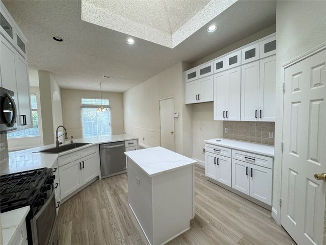 9814 Honeysuckle Drive, Frisco, TX 75035