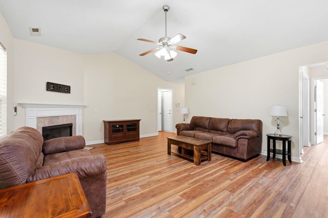1648 Langley Dr., Longs, SC 29568