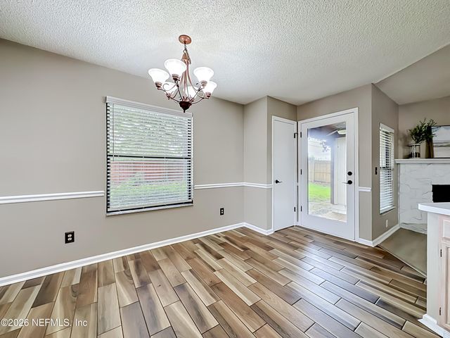 341 HICKORY HOLLOW Drive N, Jacksonville, FL 32225