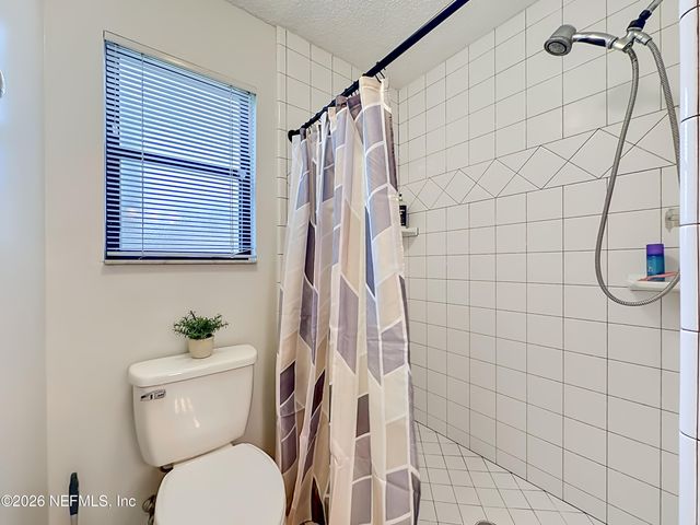 341 HICKORY HOLLOW Drive N, Jacksonville, FL 32225