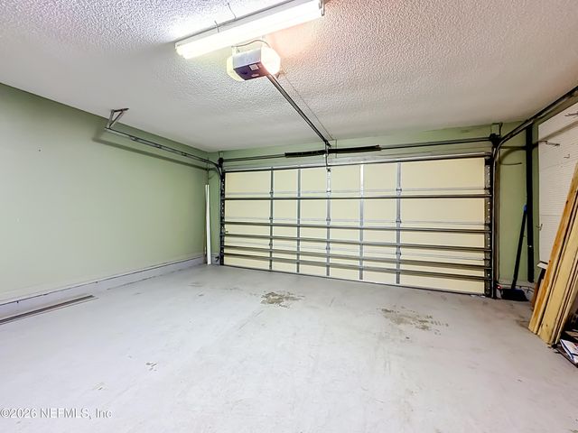 341 HICKORY HOLLOW Drive N, Jacksonville, FL 32225