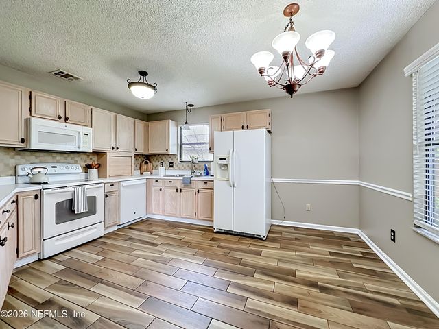341 HICKORY HOLLOW Drive N, Jacksonville, FL 32225