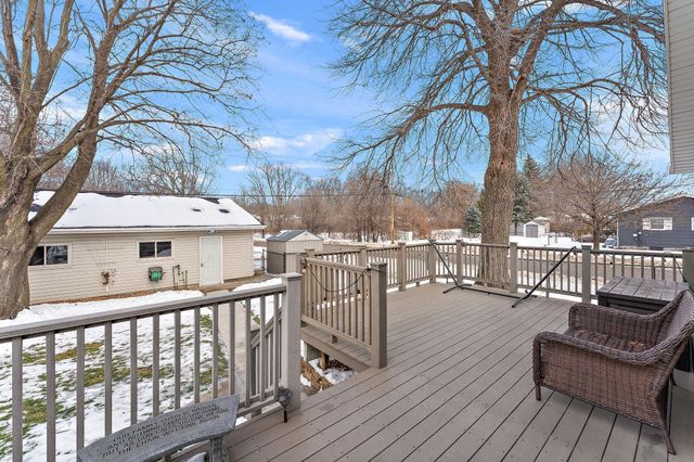 1947 Field Avenue, Saint Paul, MN 55116