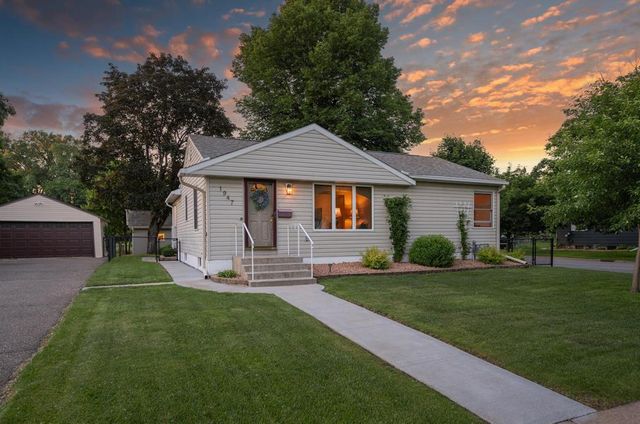 1947 Field Avenue, Saint Paul, MN 55116