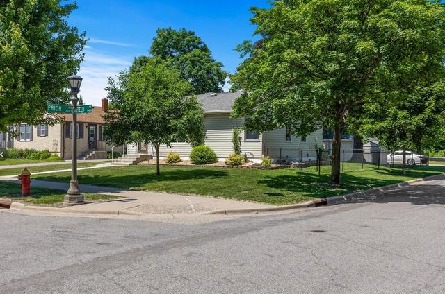 1947 Field Avenue, Saint Paul, MN 55116