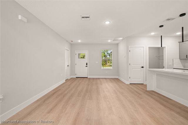 7701 Sun N Lake Boulevard, Sebring, FL 33872