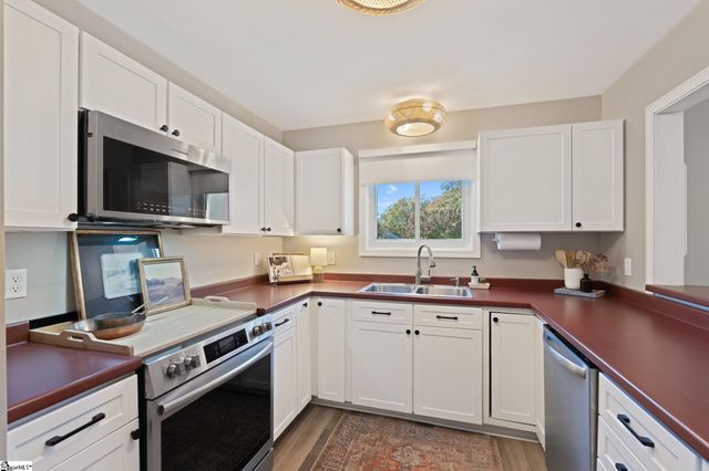 1609 Northlake Drive, Anderson, SC 29625