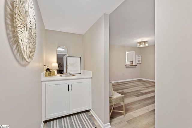 1609 Northlake Drive, Anderson, SC 29625