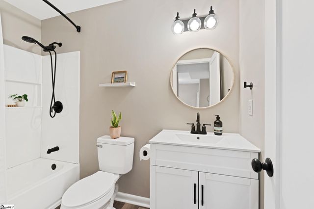 1609 Northlake Drive, Anderson, SC 29625