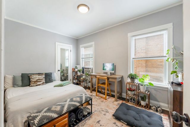 6221 S Talman Avenue, Chicago, IL 60629