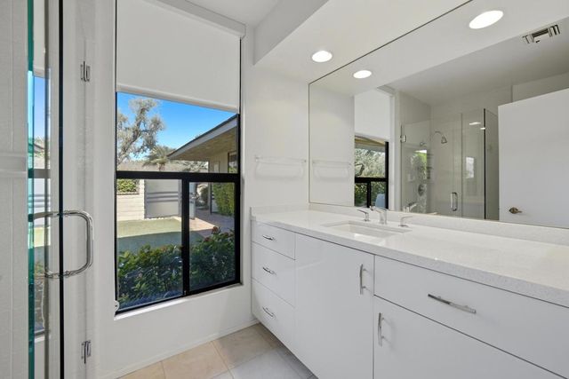 44 Lafayette Drive, Rancho Mirage, CA 92270