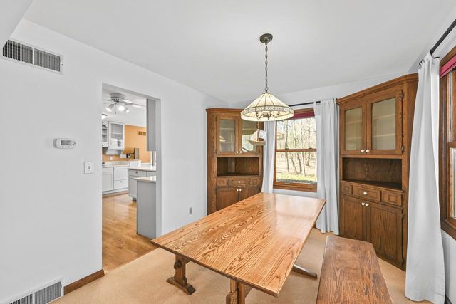 W331S4025 Connemara DRIVE, Dousman, WI 53118