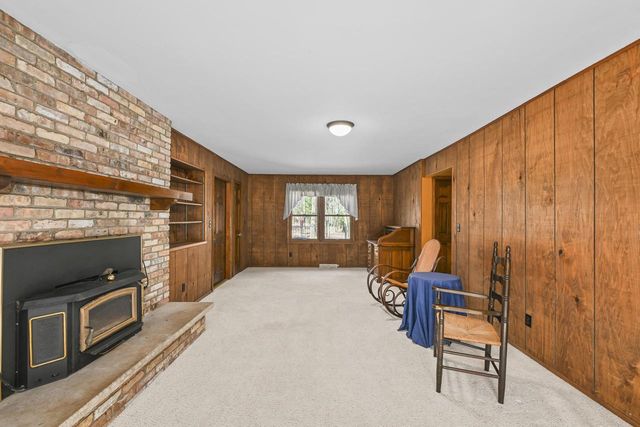 W331S4025 Connemara DRIVE, Dousman, WI 53118