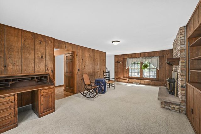 W331S4025 Connemara DRIVE, Dousman, WI 53118