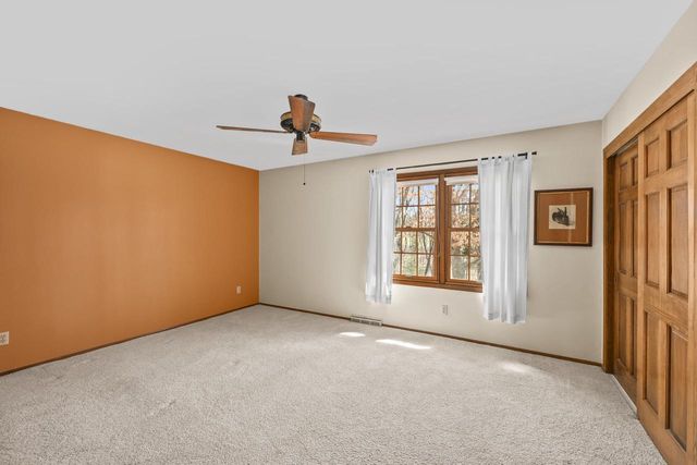 W331S4025 Connemara DRIVE, Dousman, WI 53118