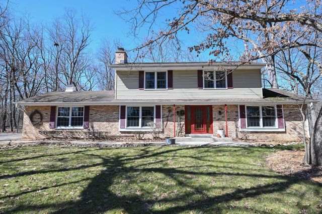 W331S4025 Connemara DRIVE, Dousman, WI 53118