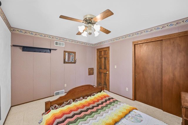 W331S4025 Connemara DRIVE, Dousman, WI 53118