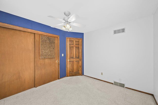 W331S4025 Connemara DRIVE, Dousman, WI 53118