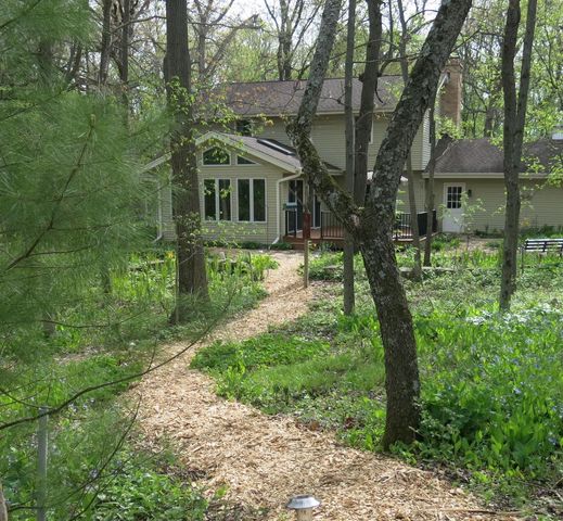 W331S4025 Connemara DRIVE, Dousman, WI 53118