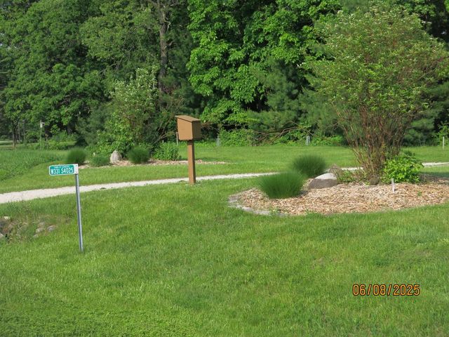 W331S4025 Connemara DRIVE, Dousman, WI 53118