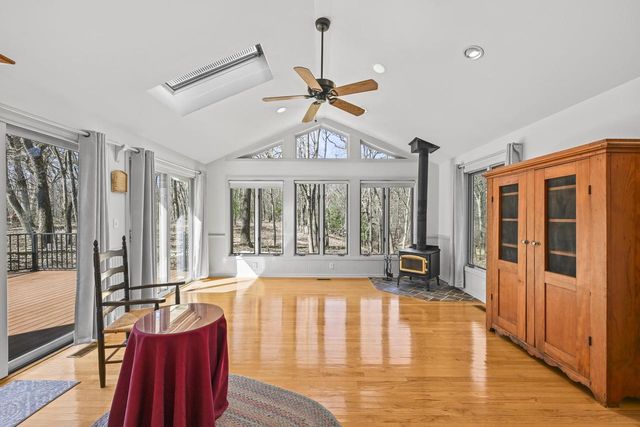 W331S4025 Connemara DRIVE, Dousman, WI 53118