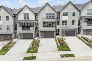 1349 Linkside Drive, Irving, TX 75038