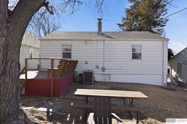 1328 Washington Street, Omaha, NE 68107