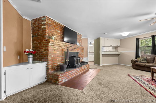 114581 Castaway Court, Eufaula, OK 74432