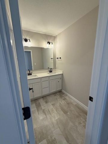 21905 Sawyer Lane, Rogers, MN 55374