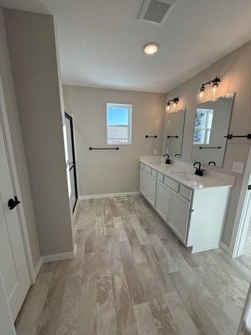 21905 Sawyer Lane, Rogers, MN 55374