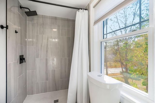 1705 SW Walnut Street, Blue Springs, MO 64015