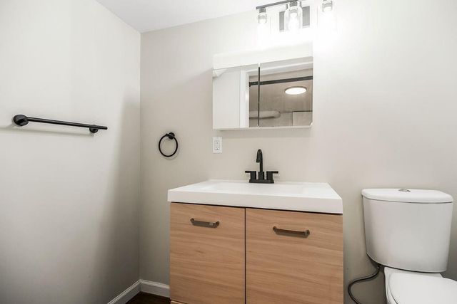 1705 SW Walnut Street, Blue Springs, MO 64015