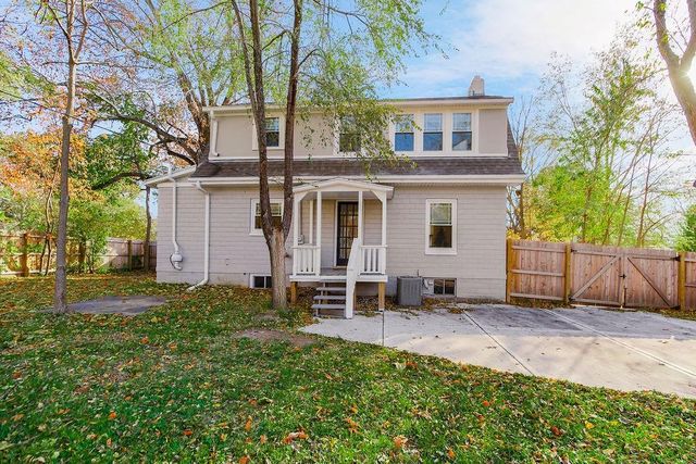 1705 SW Walnut Street, Blue Springs, MO 64015