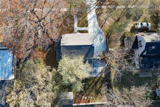 1705 SW Walnut Street, Blue Springs, MO 64015