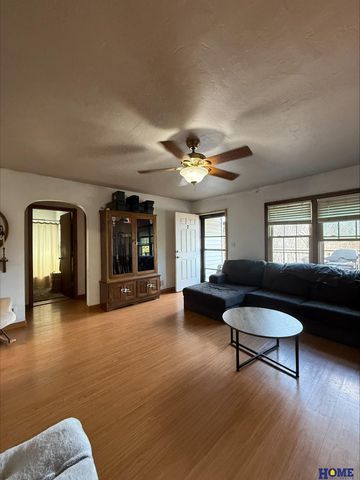 4025 L Street, Lincoln, NE 68510