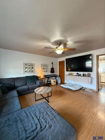 4025 L Street, Lincoln, NE 68510