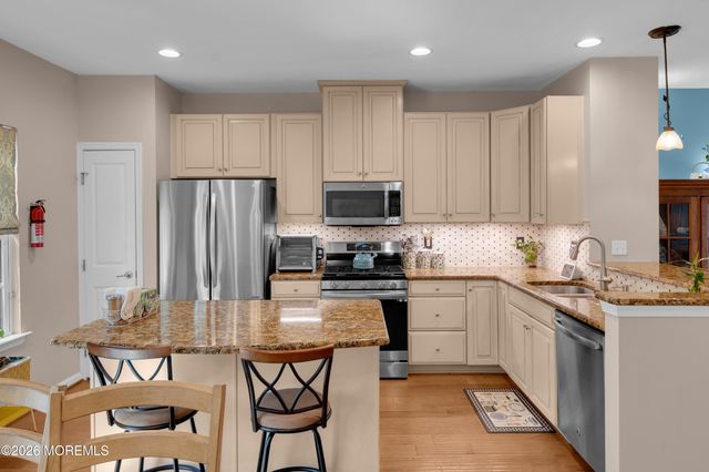 111 Spirit Way, Brick, NJ 08723
