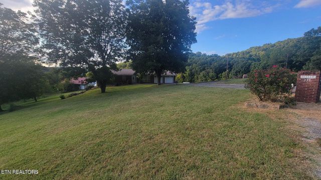 339 Sparks Landing Rd, Maynardville, TN 37807