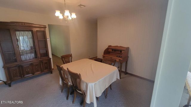 339 Sparks Landing Rd, Maynardville, TN 37807