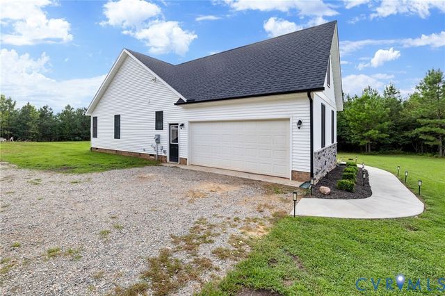 2927 Poorhouse Rd, Goochland, VA 23063